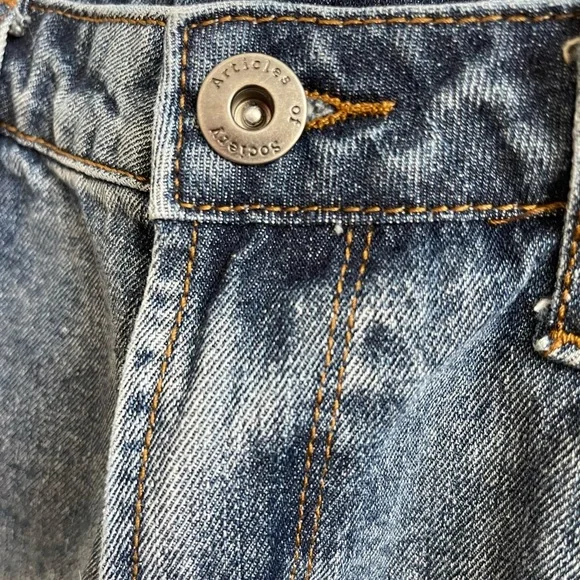 ARTICLES OF SOCIETY Coachella Denim Shorts - Picture 7 of 15